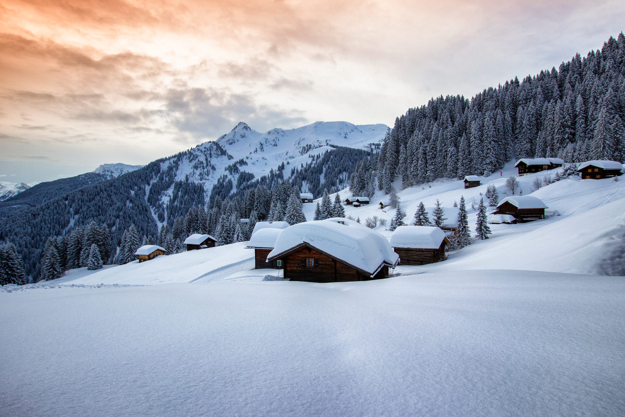 Maisäß Matschwitz bei Sonnenuntergang im Winter
