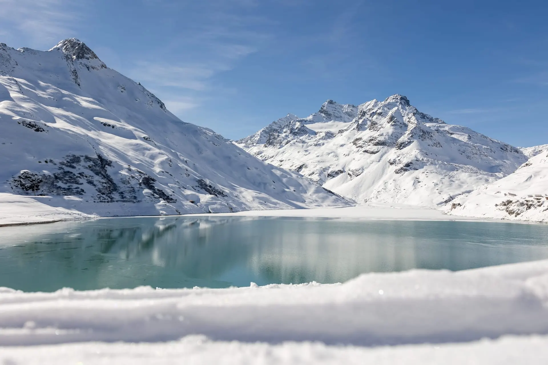 Silvretta-Stausee auf der Bielerhöhe im Montafon — ruhig und ohne Durchgangsverkehr